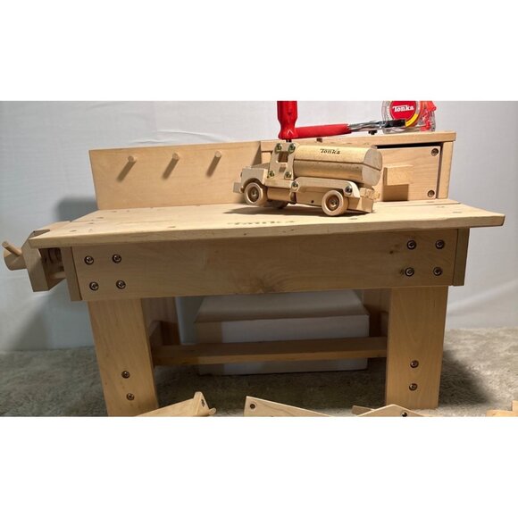 Tonka Workbench Wooden Toy With Tools & Accessories Creativity Fine Motor Skills - Picture 7 of 16
